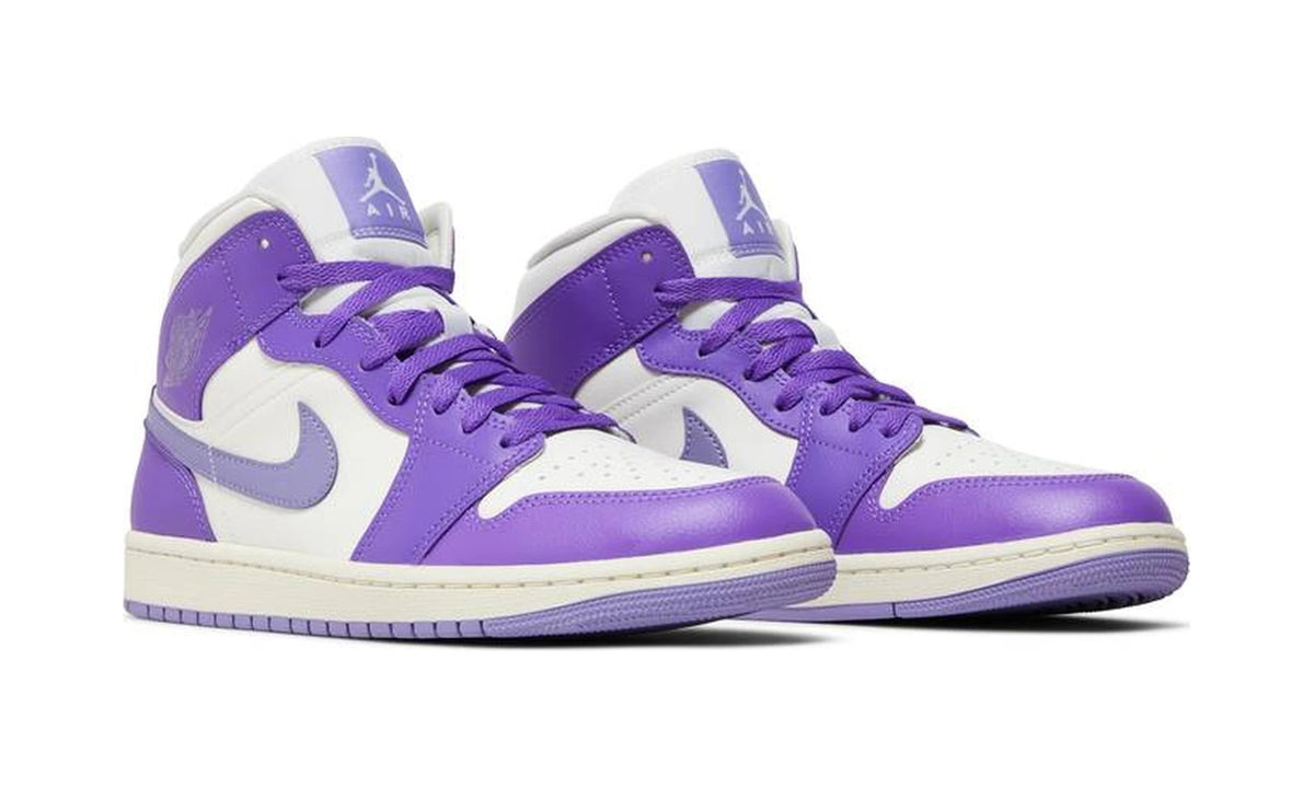 Wmns Air Jordan 1 Mid 'Action Grape'