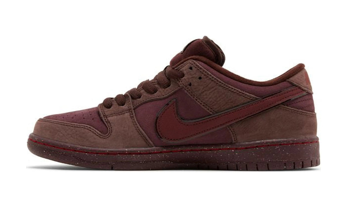 Dunk Low Premium SB 'City of Love Collection - Burgundy Crush'