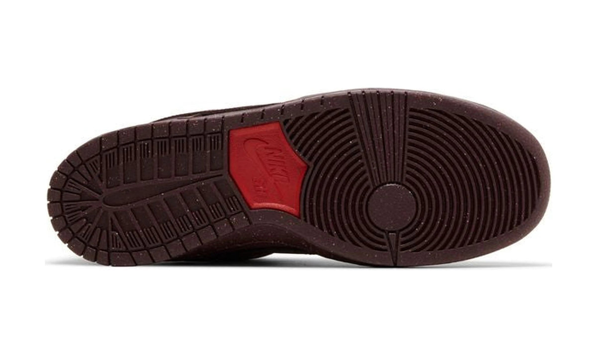 Dunk Low Premium SB 'City of Love Collection - Burgundy Crush'