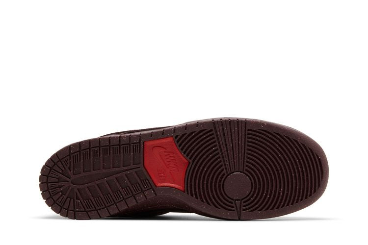 Dunk Low Premium SB 'City of Love Collection - Burgundy Crush'