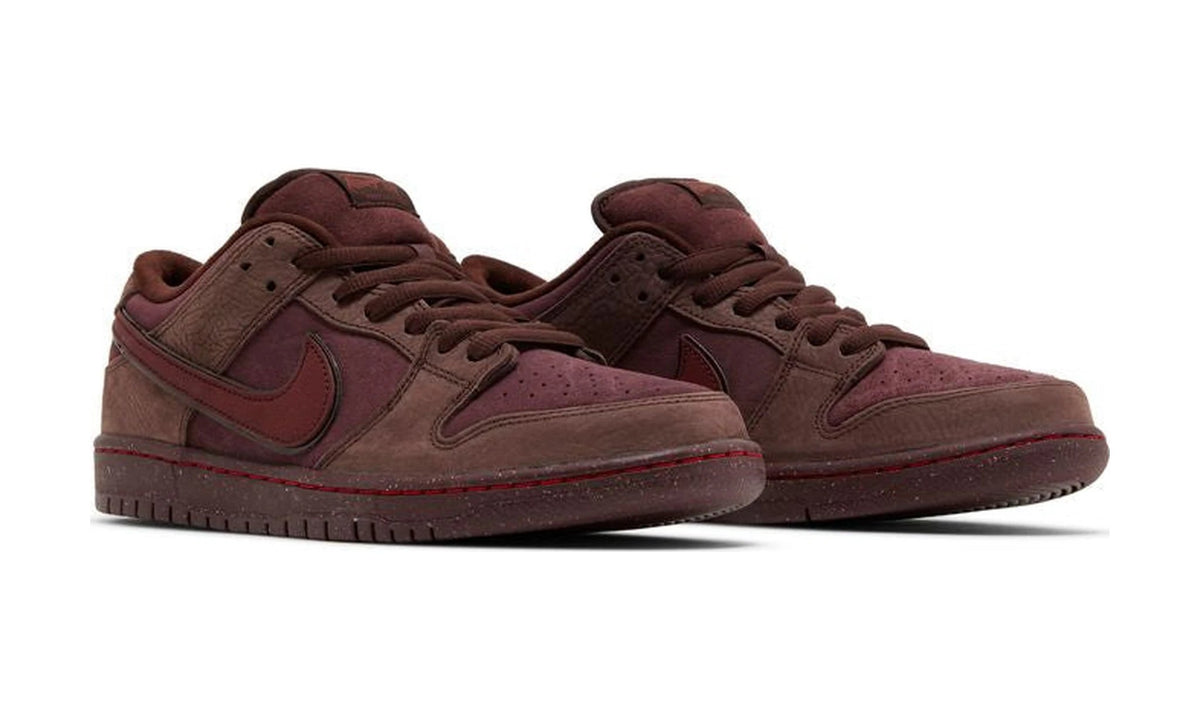 Dunk Low Premium SB 'City of Love Collection - Burgundy Crush'