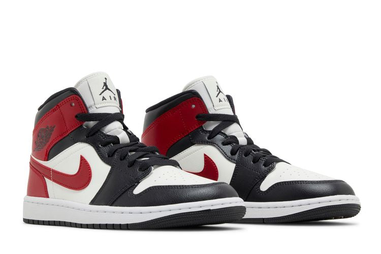 Wmns Air Jordan 1 Mid 'Black Toe'