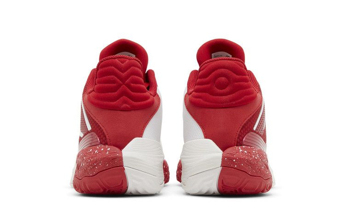 Two WXY V4 'Optic White Team Red'