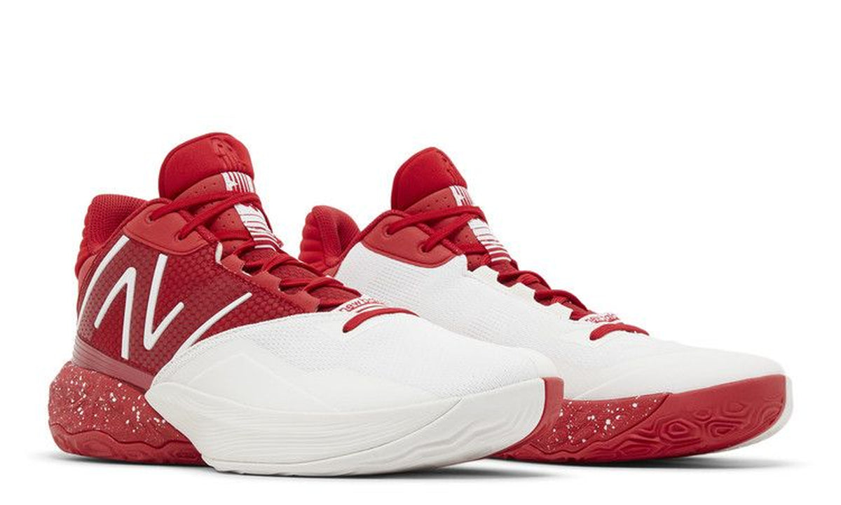 Two WXY V4 'Optic White Team Red'