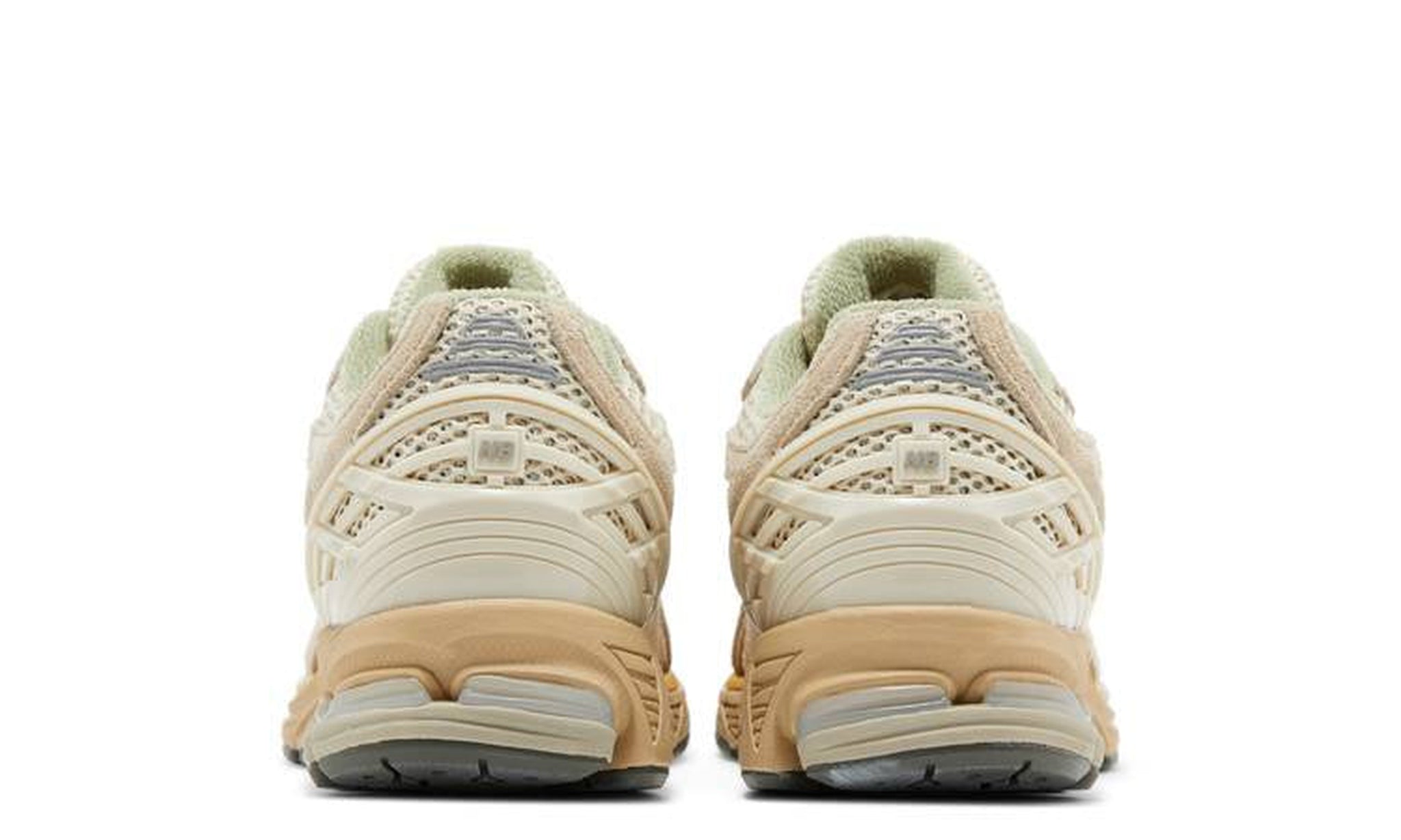 AURALEE x 1906R 'Bone White'
