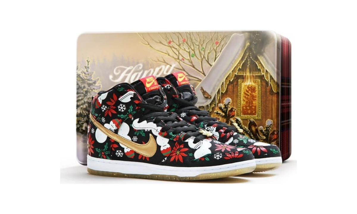 Concepts x Dunk High SB Premium 'Ugly Christmas Sweater' Special Box