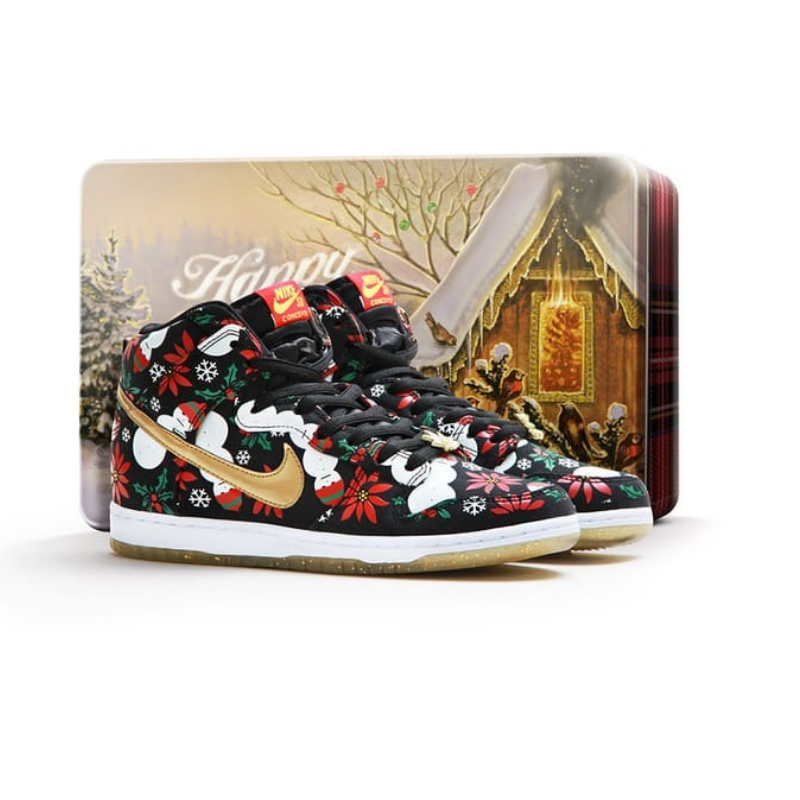 Concepts x Dunk High SB Premium 'Ugly Christmas Sweater' Special Box