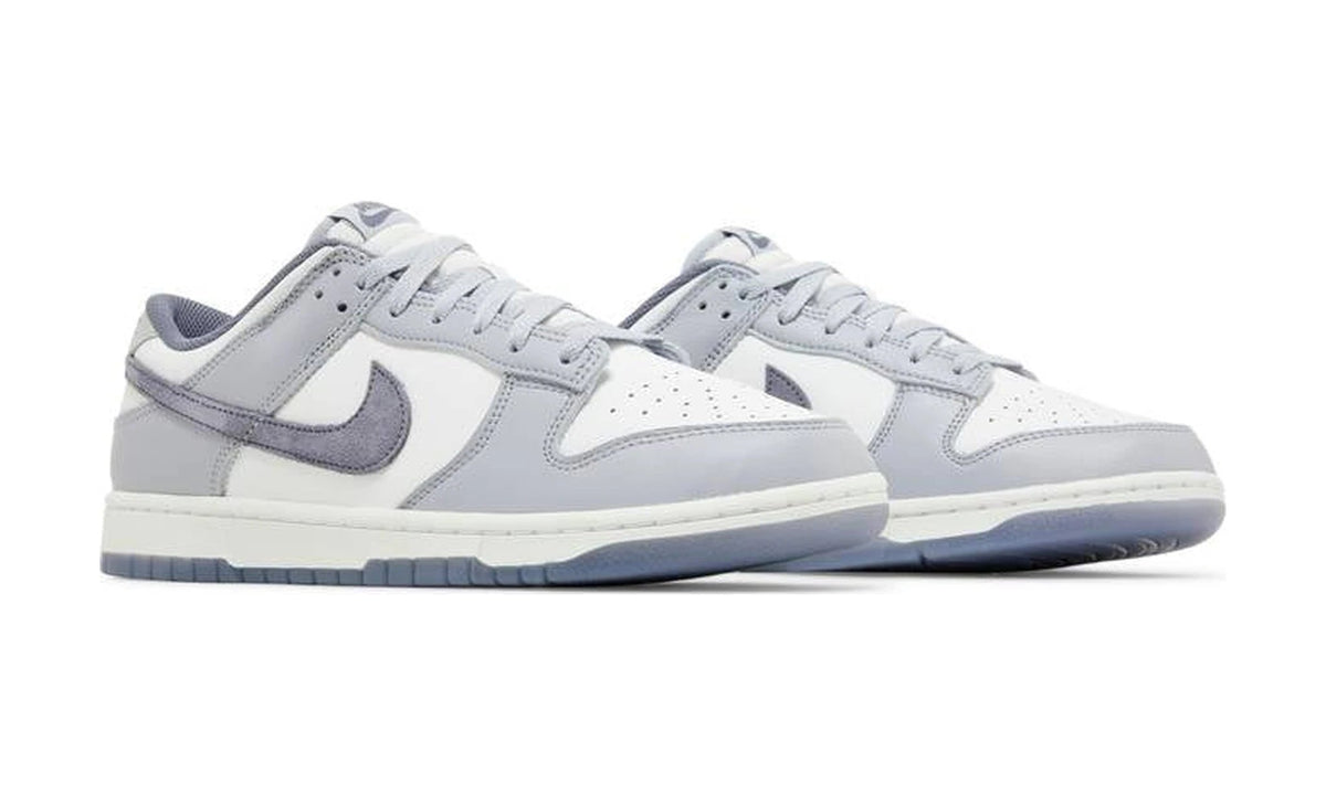 Dunk Low SE 'Light Carbon'