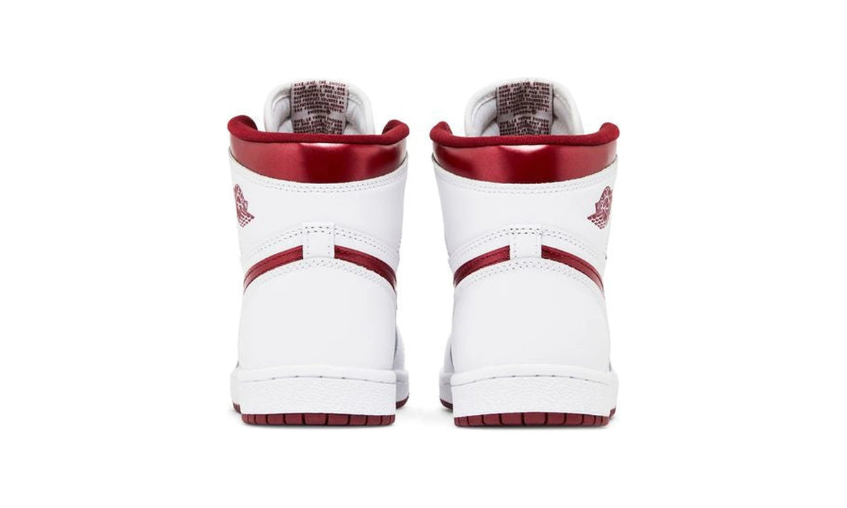 Air Jordan 1 Retro High '85 OG 'Metallic Burgundy'