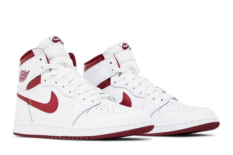 Air Jordan 1 Retro High '85 OG 'Metallic Burgundy'