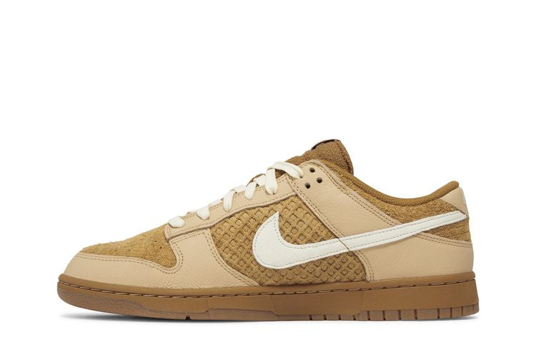 Dunk Low 'Waffle'