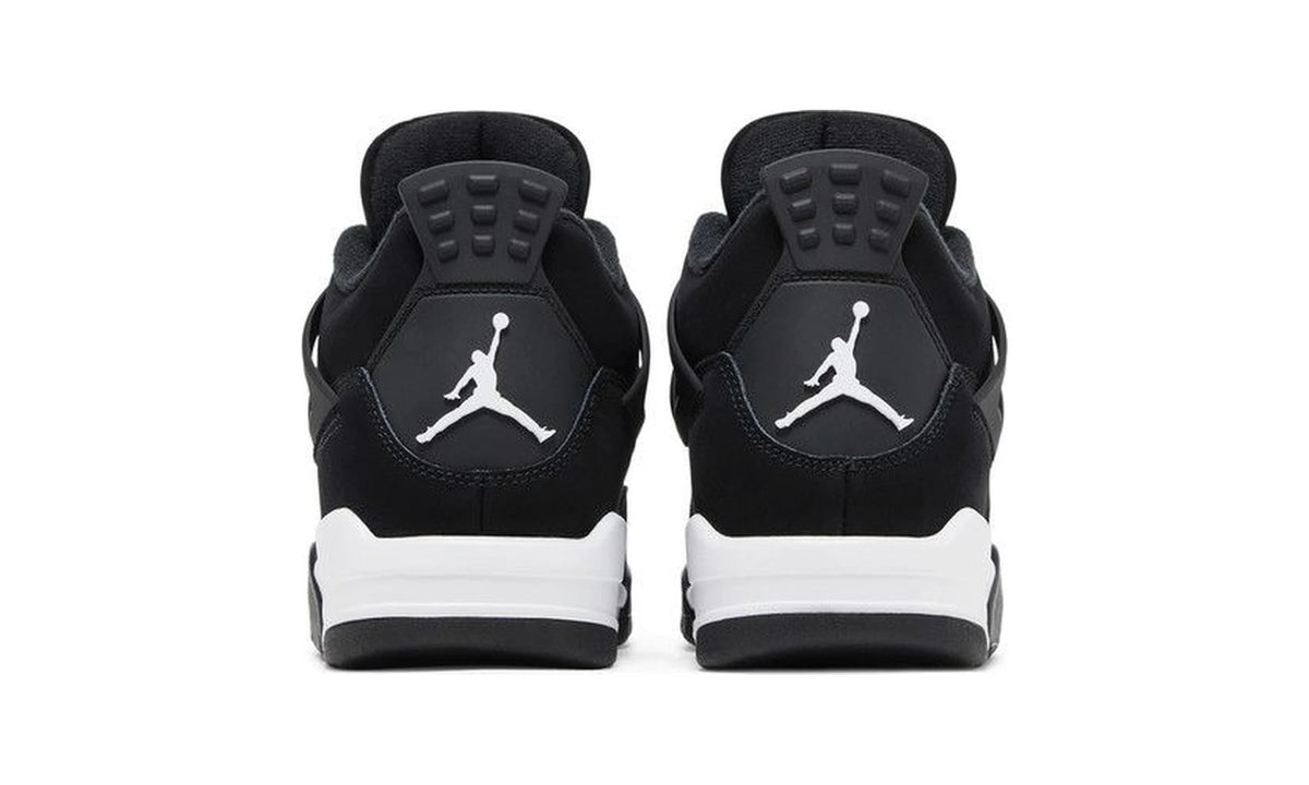 Air Jordan 4 Retro 'White Thunder'