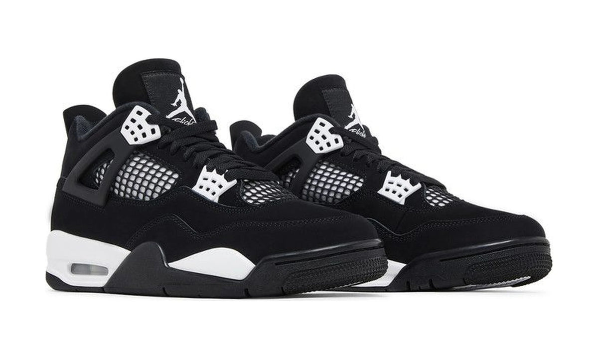 Air Jordan 4 Retro 'White Thunder'