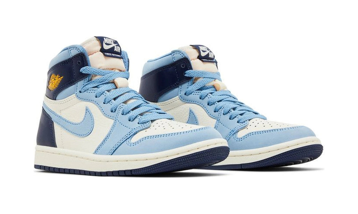 Wmns Air Jordan 1 Retro High OG 'First in Flight'