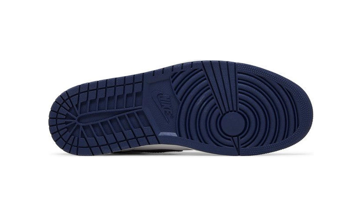 Air Jordan 1 Retro High OG 'Midnight Navy'
