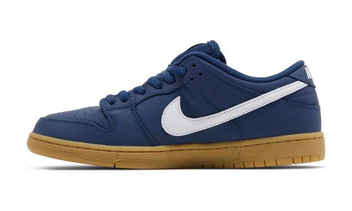 Dunk Low Pro SB 'Navy Gum'