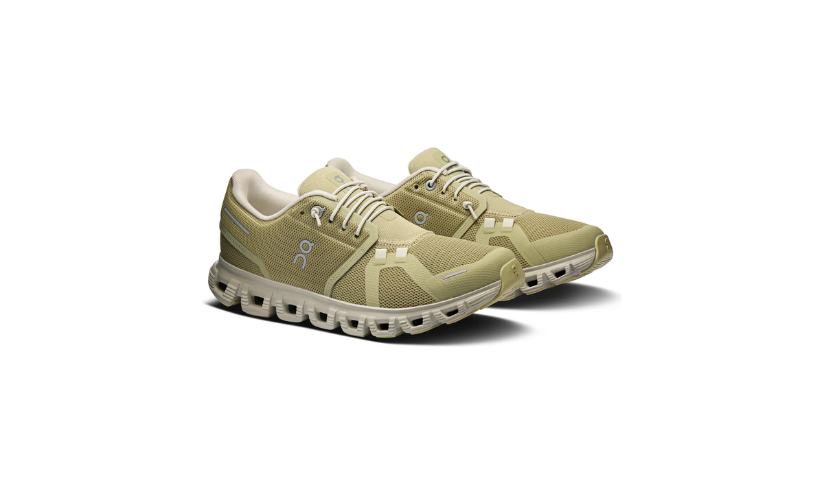 On Running Cloud 6 Caper Ice (Women's)