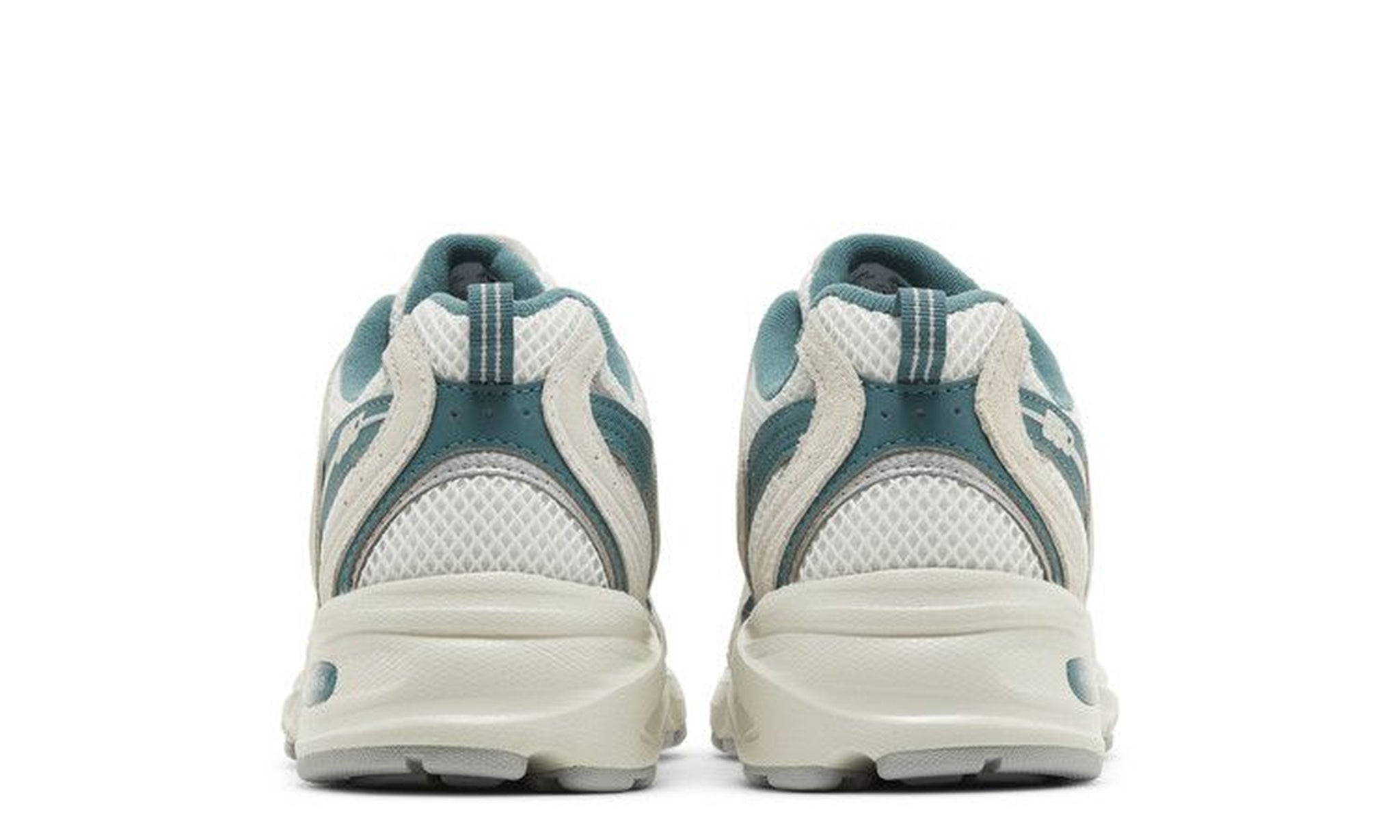 530 'Reflection Green'
