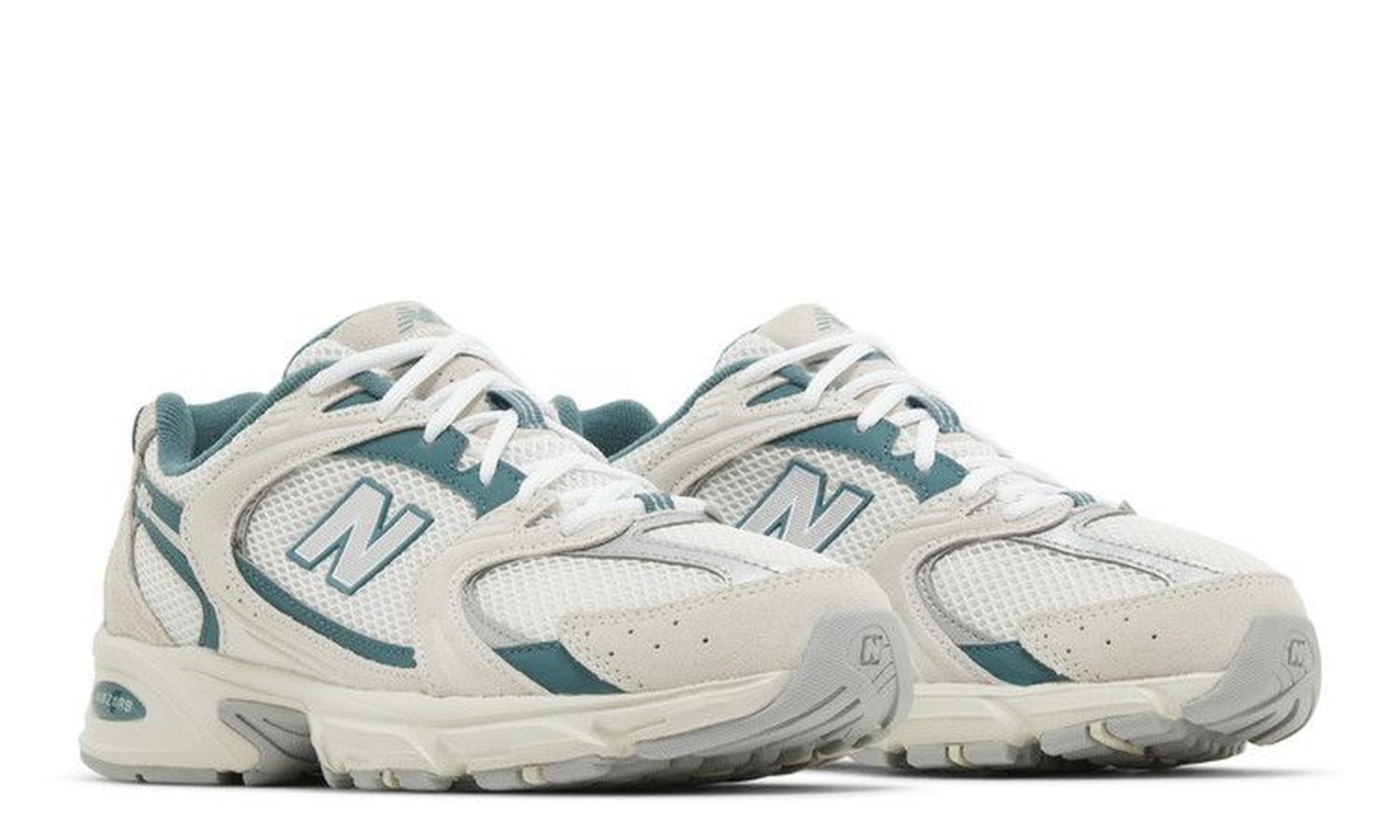 530 'Reflection Green'