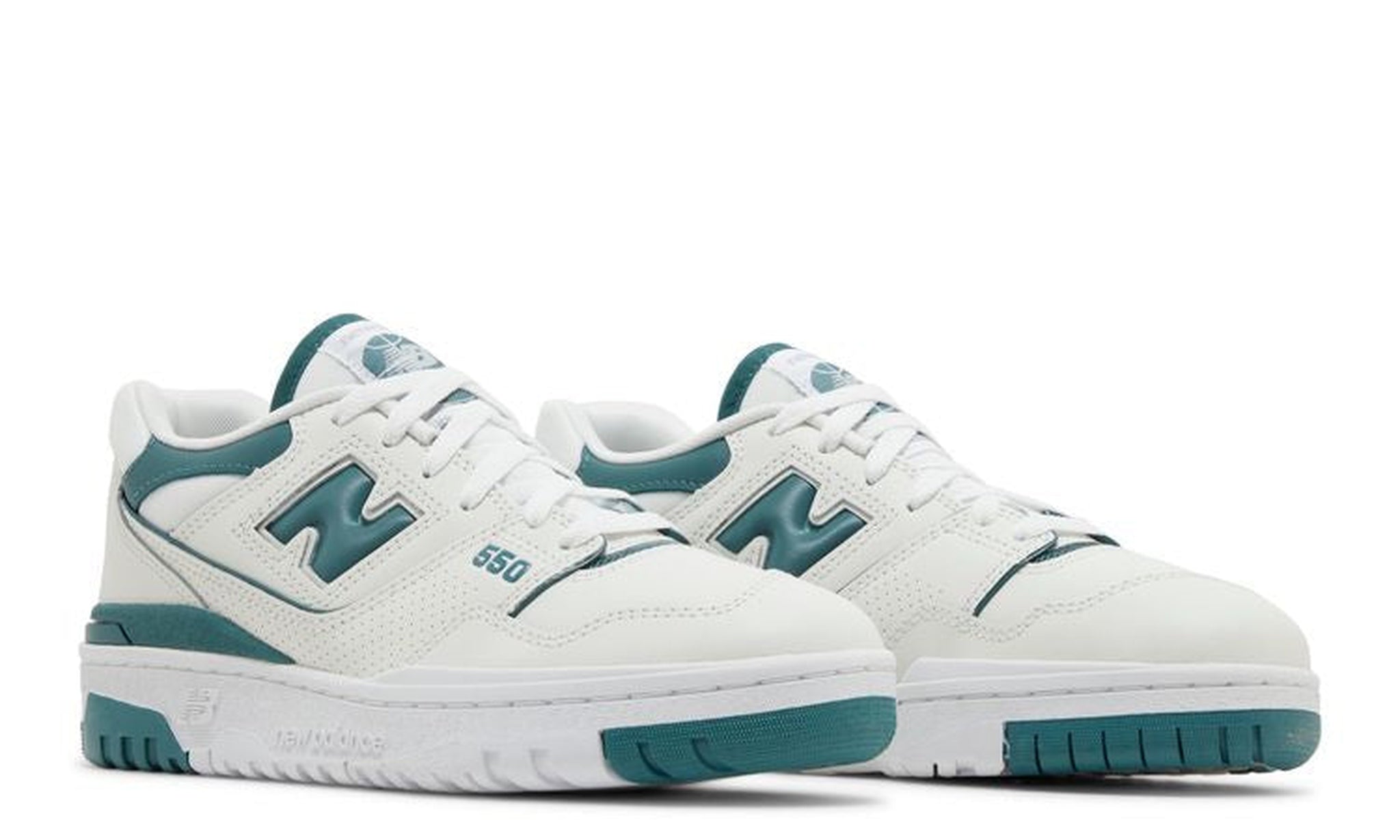 Wmns 550 'Reflection New Spruce'