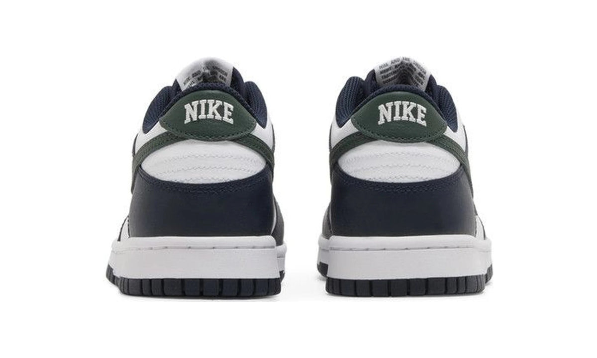 Dunk Low GS 'Obsidian Vintage Green'