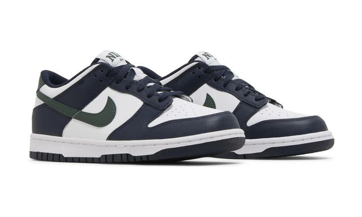Dunk Low GS 'Obsidian Vintage Green'