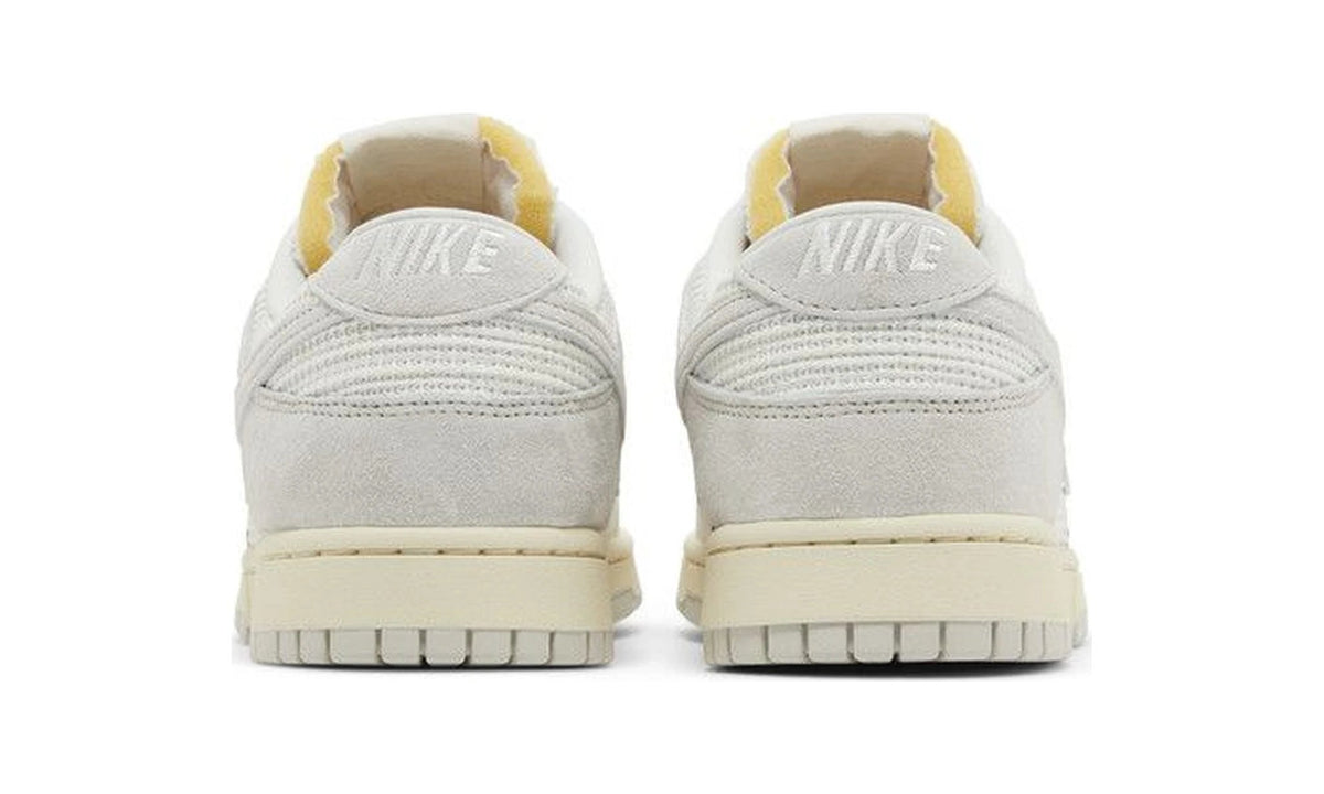Dunk Low 'Phantom'