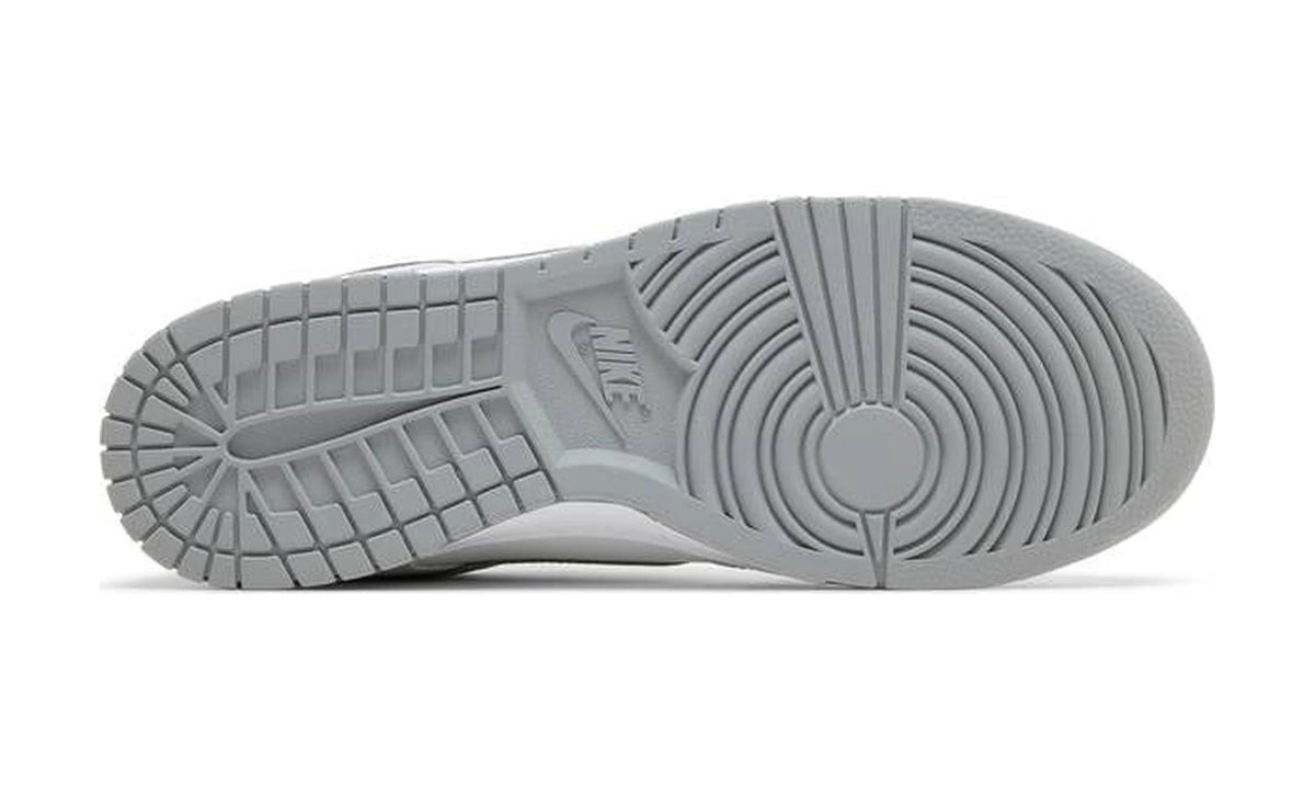 Dunk Low 'Summit White Light Smoke Grey'
