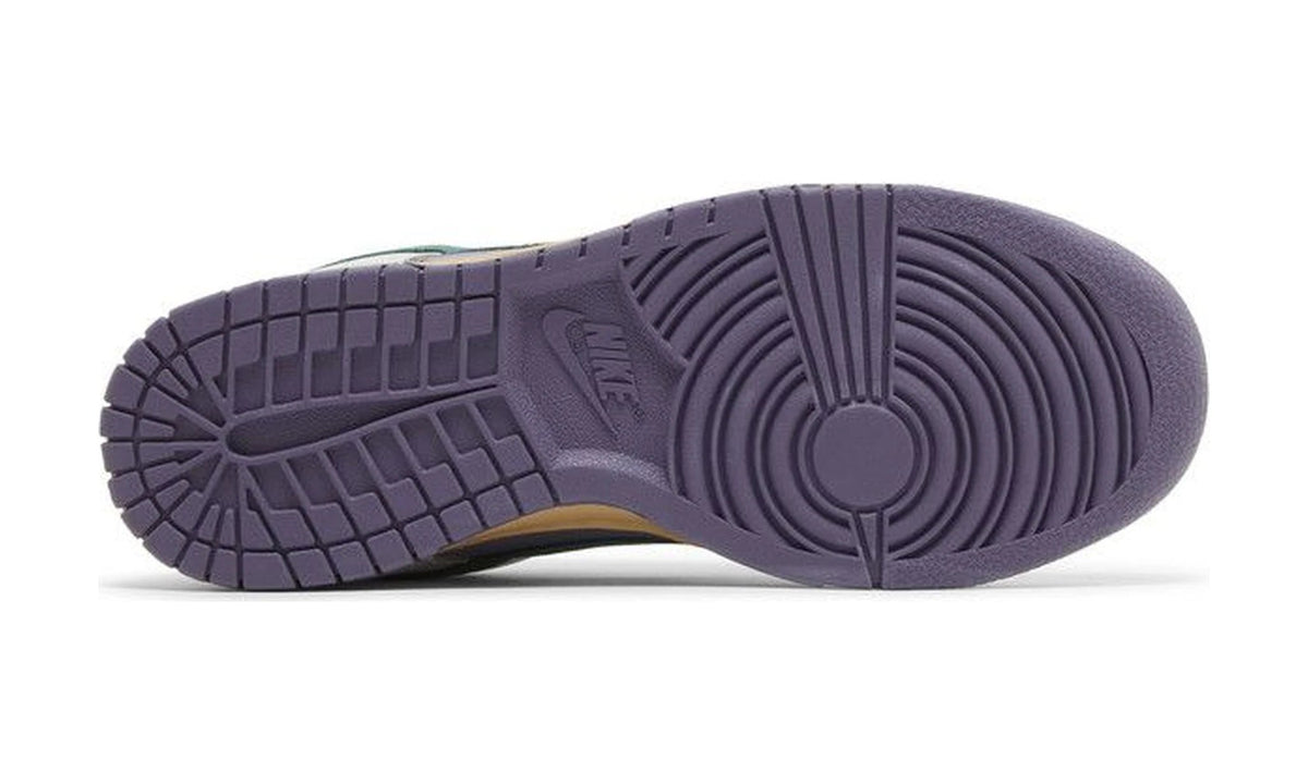 Wmns Dunk Low 'Daybreak Bicoastal'