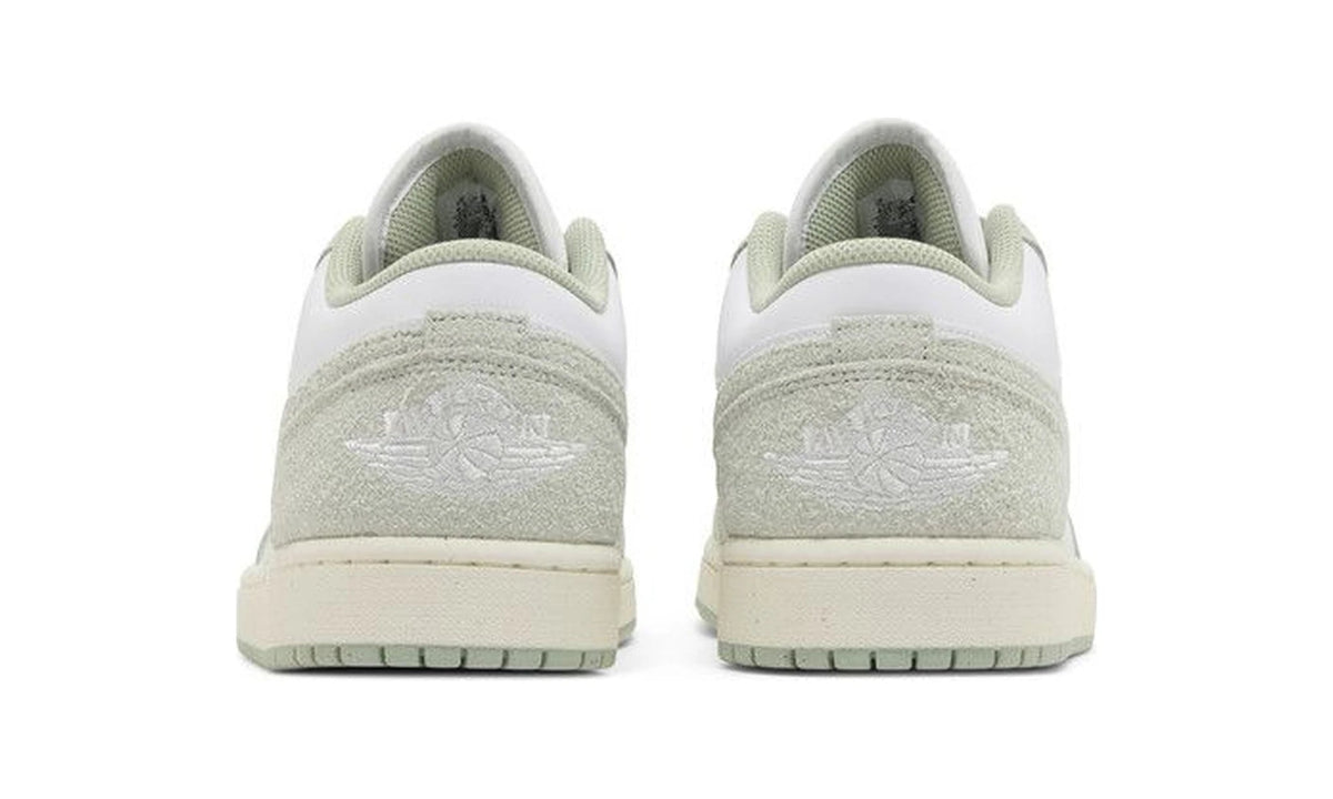 Air Jordan 1 Low SE 'Seafoam'