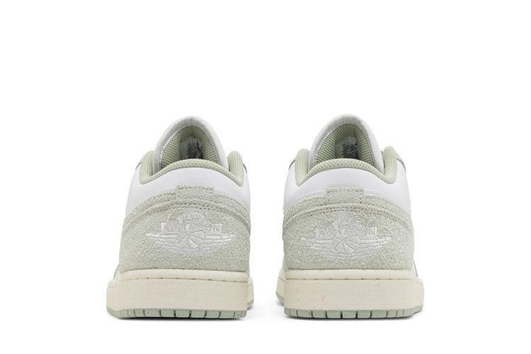 Air Jordan 1 Low SE 'Seafoam'