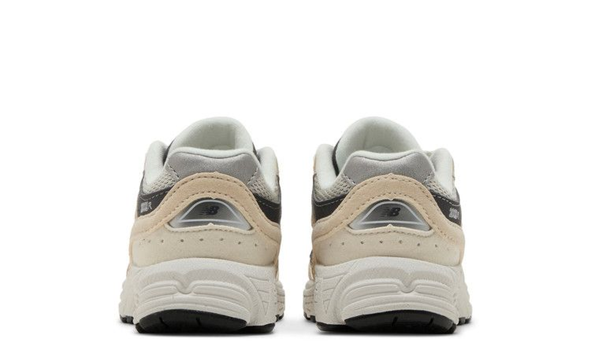 2002R Toddler 'Sandstone Magnet'