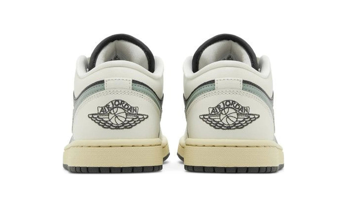 Wmns Air Jordan 1 Low 'Jade Smoke'