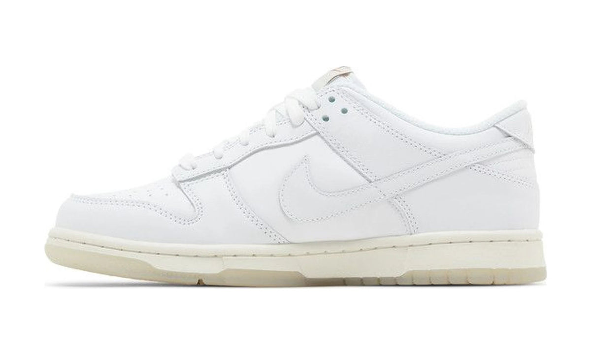 Dunk Low GS 'Rainbow Lace Swoosh'