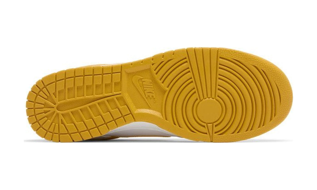 Dunk Low 'White University Gold'