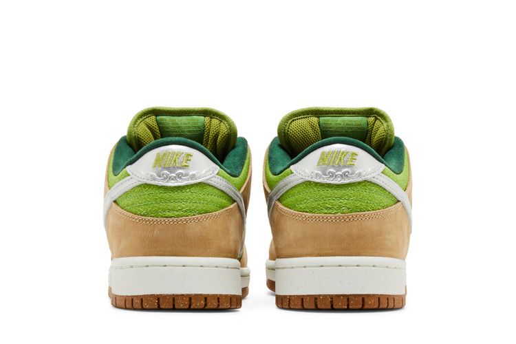 Dunk Low Pro SB 'Escargot'