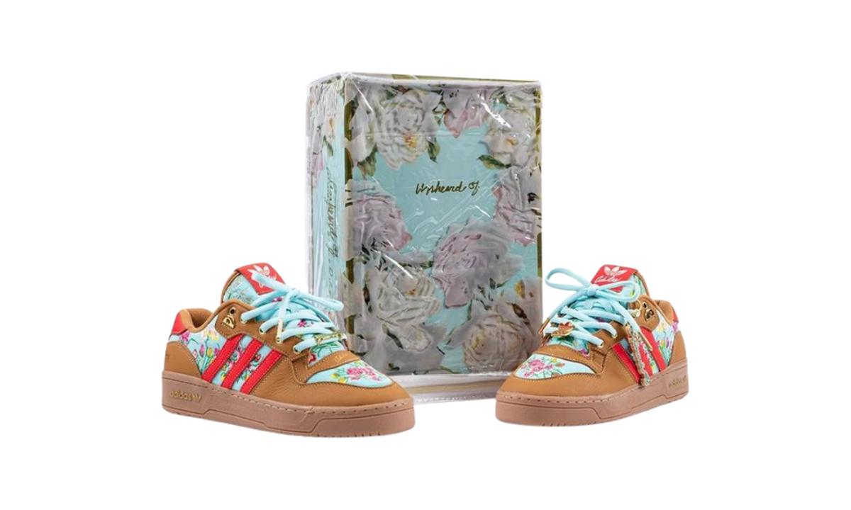 Unheardof x Rivalry Low 'Mom's Ugly Couch' Special Box