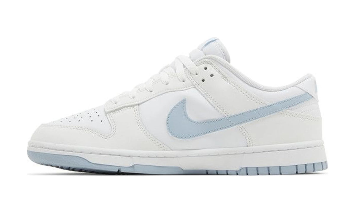 Dunk Low 'White Light Armory Blue'