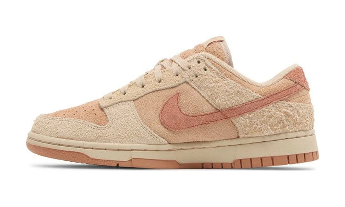 Wmns Dunk Low 'Shimmer Amber Brown'
