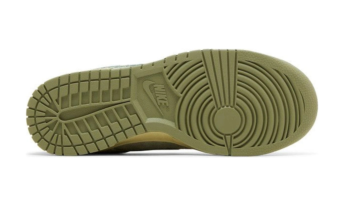 Wmns Dunk Low 'Olive Aura'