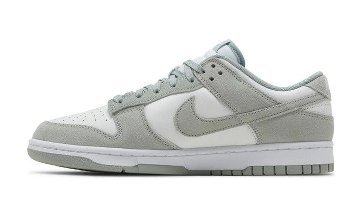 Dunk Low SE 'Light Pumice'