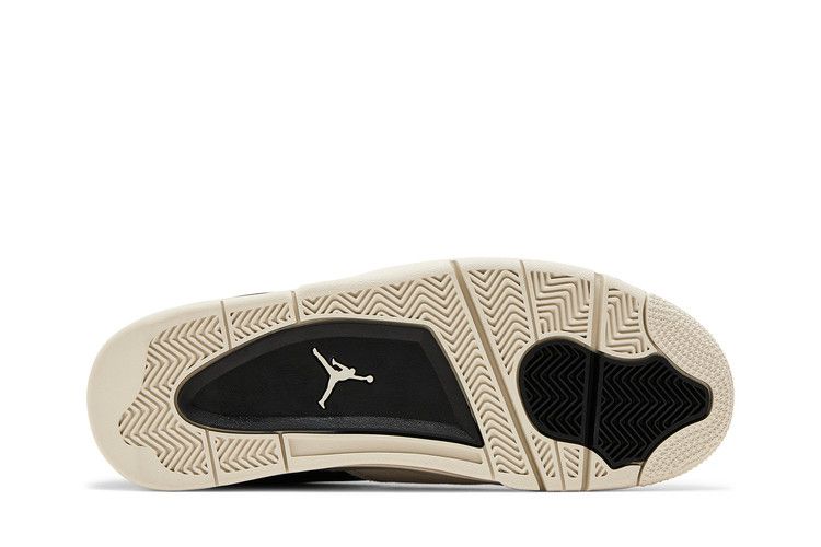 Air Jordan 4 RM 'Black Light Bone'