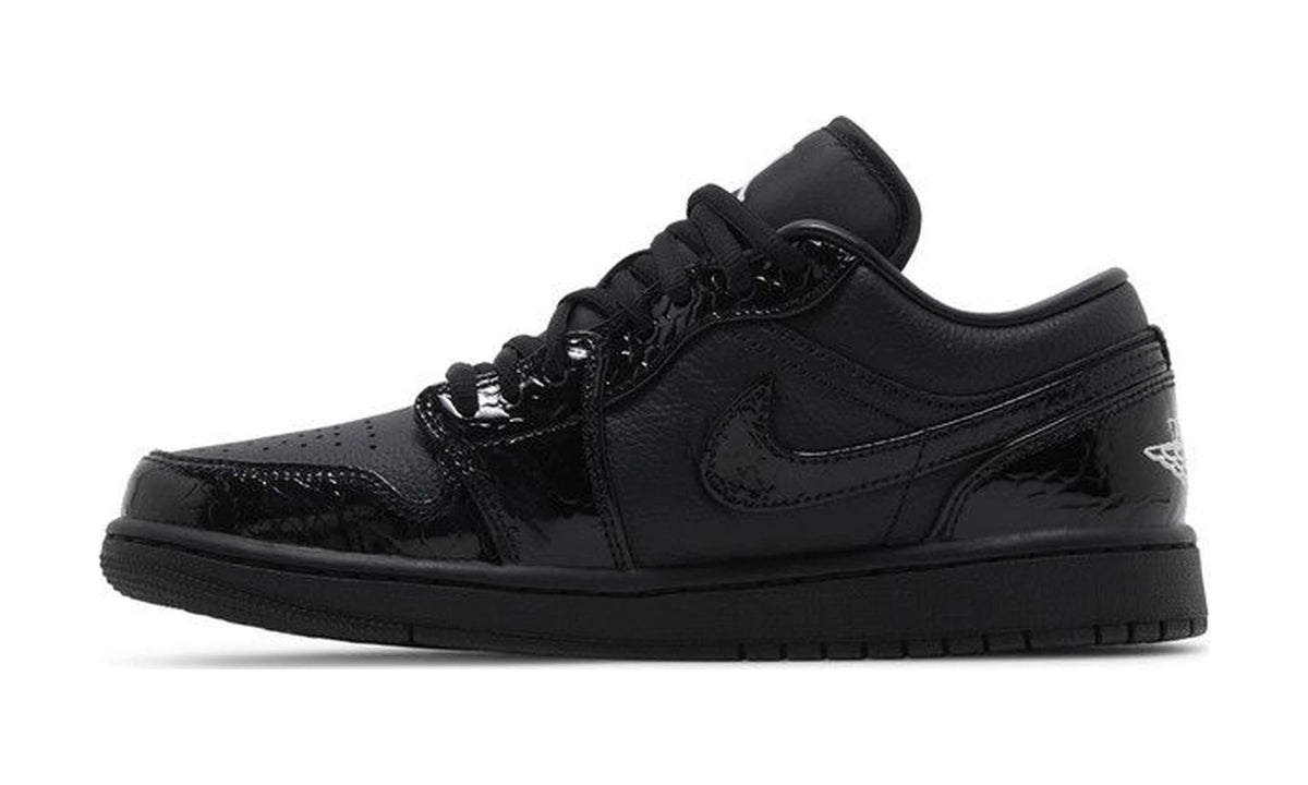Wmns Air Jordan 1 Low SE 'Black Croc'