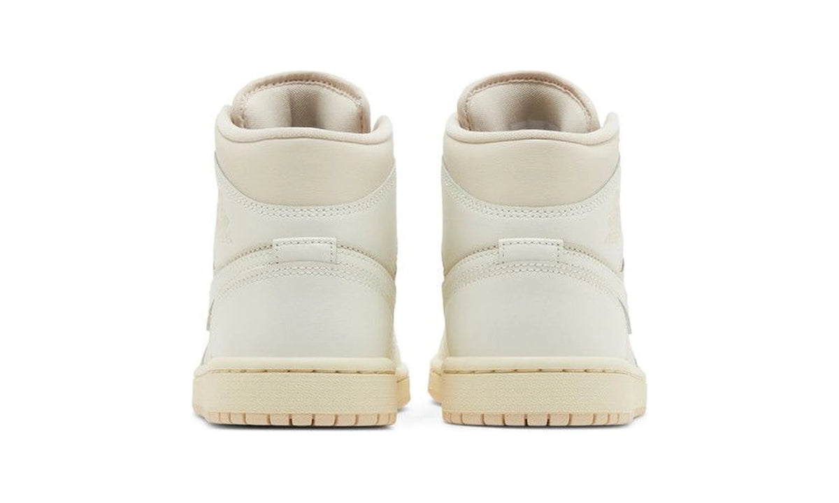 Wmns Air Jordan 1 Mid 'Legend Light Brown'