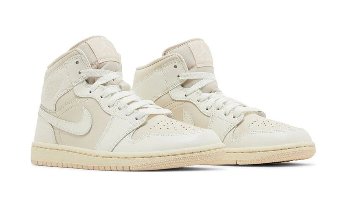 Wmns Air Jordan 1 Mid 'Legend Light Brown'