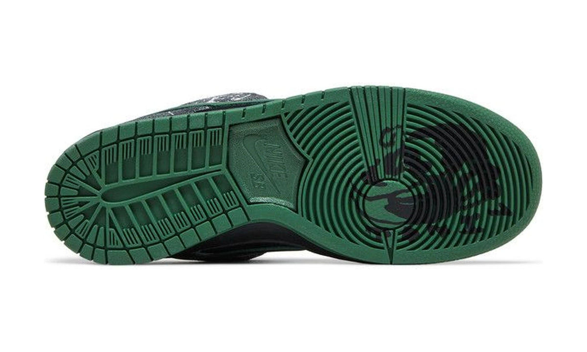 THERE Skateboards x Dunk Low SB 'Ultra Humanized' Special Box