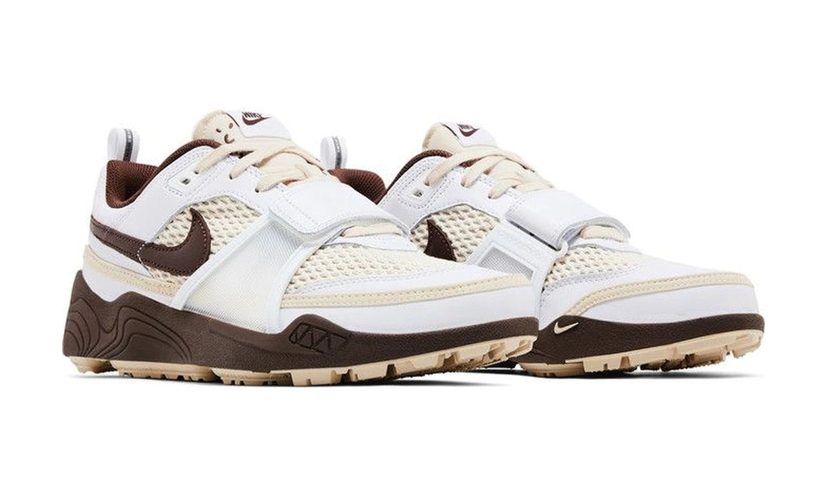 Travis Scott x Zoom Field Jaxx 'Light Chocolate'