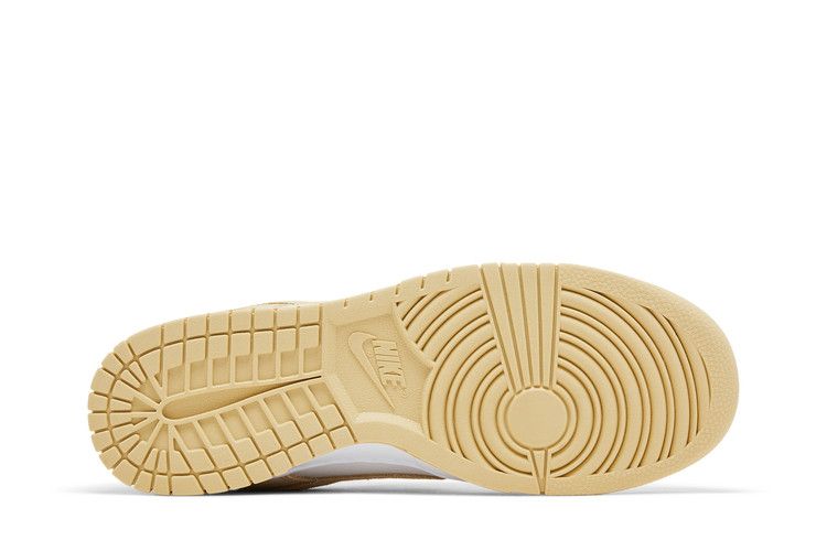 Dunk Low SE 'Team Gold Suede'