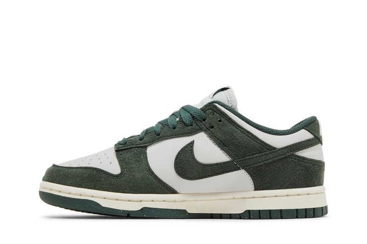 Wmns Dunk Low Next Nature 'Vintage Green'