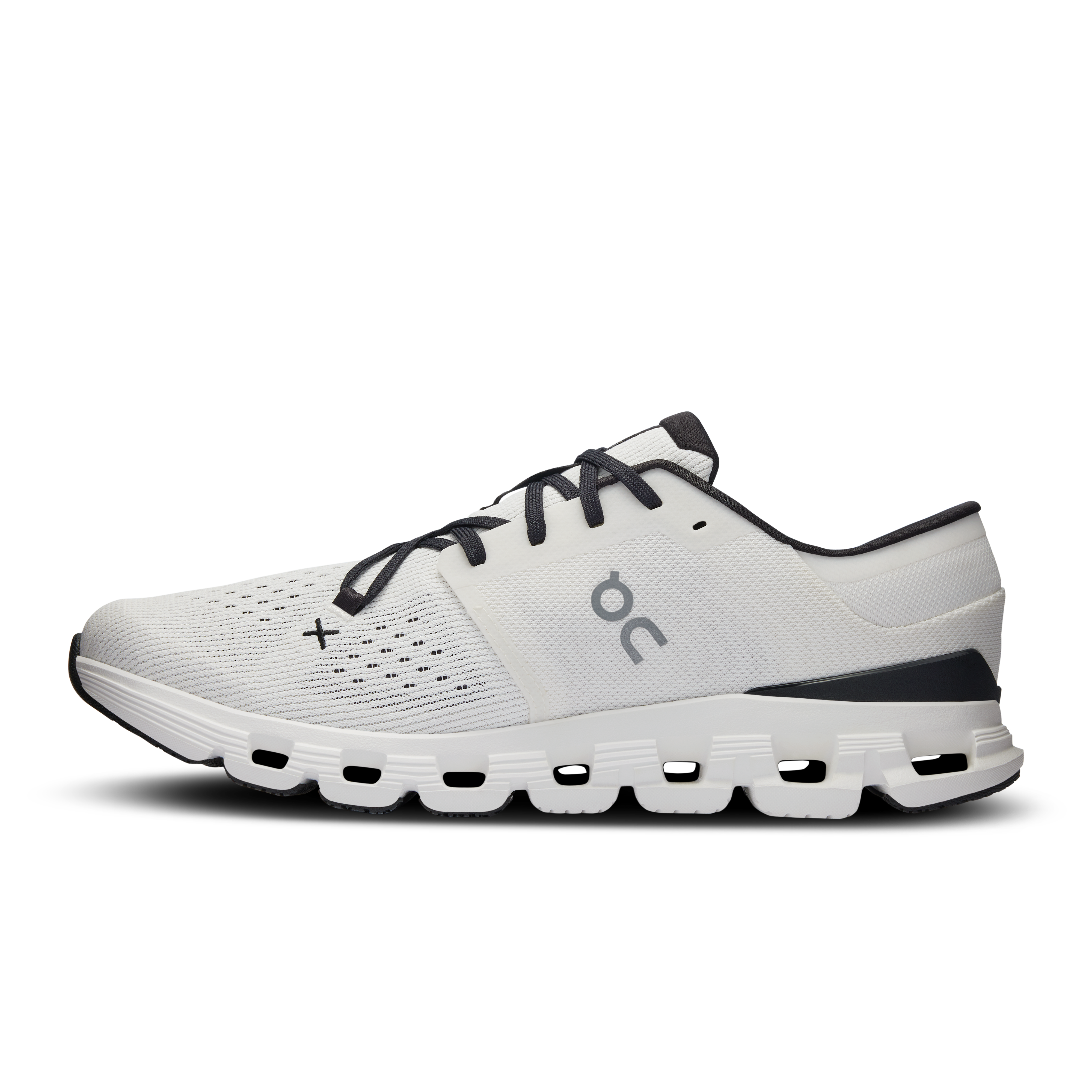 Cloud X 4 M Ivory | Black